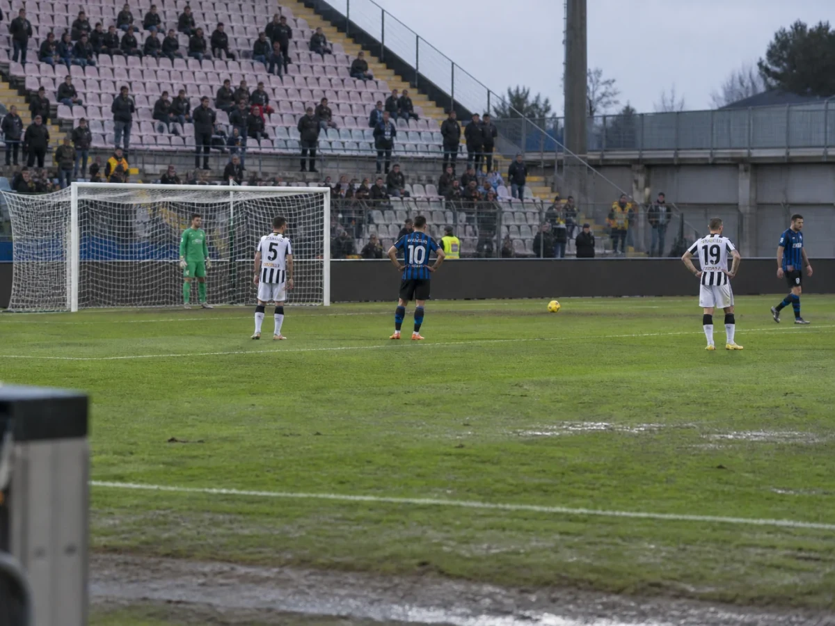 Inter holder følge med Roma etter målfest mot Udinese
