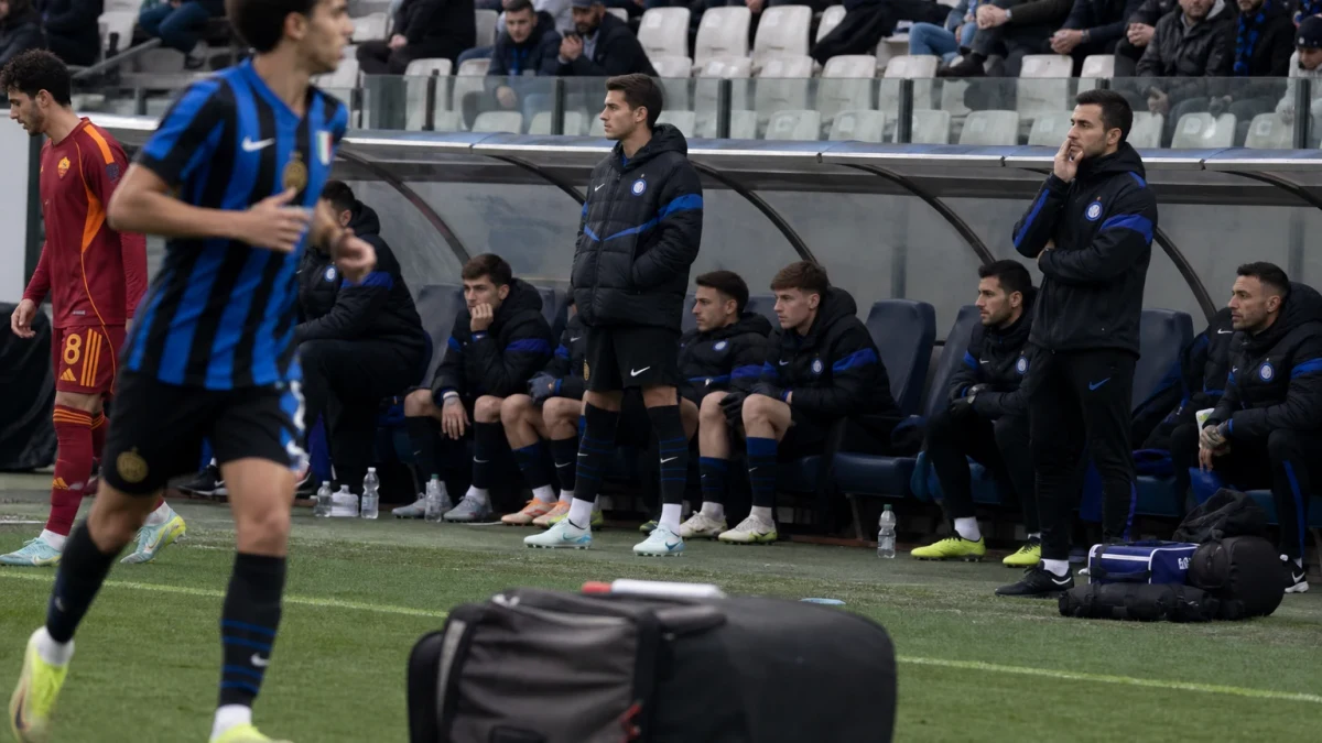 Milan kan få førsteplassen utfordret i neste runde