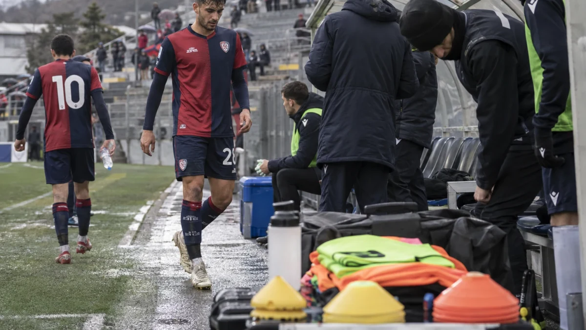 Pisacane roser Cagliaris svar etter cuptapet