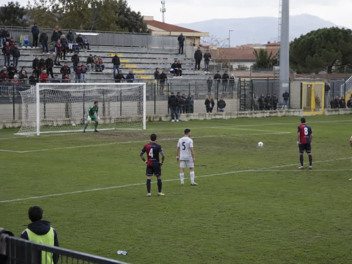 Maldini sendte Cagliari i ledelsen før Kolo Muani utlignet til 1-1
